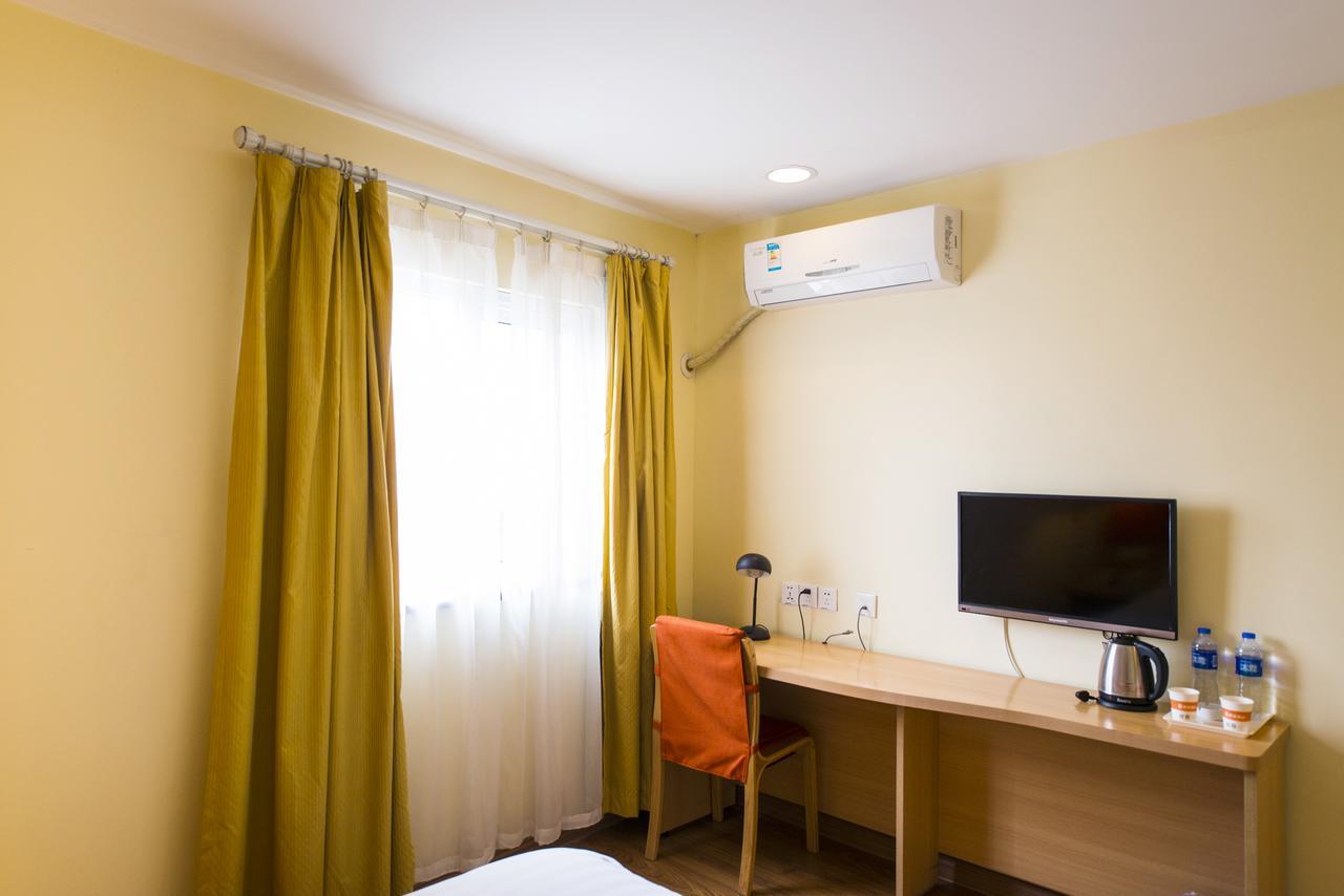 Home Inn Shanghai Hongqiao Terminal Jinshajiang Road Changfeng Exterior photo