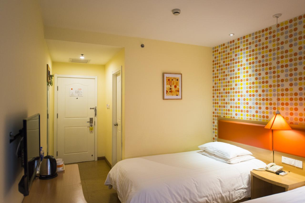 Home Inn Shanghai Hongqiao Terminal Jinshajiang Road Changfeng Exterior photo